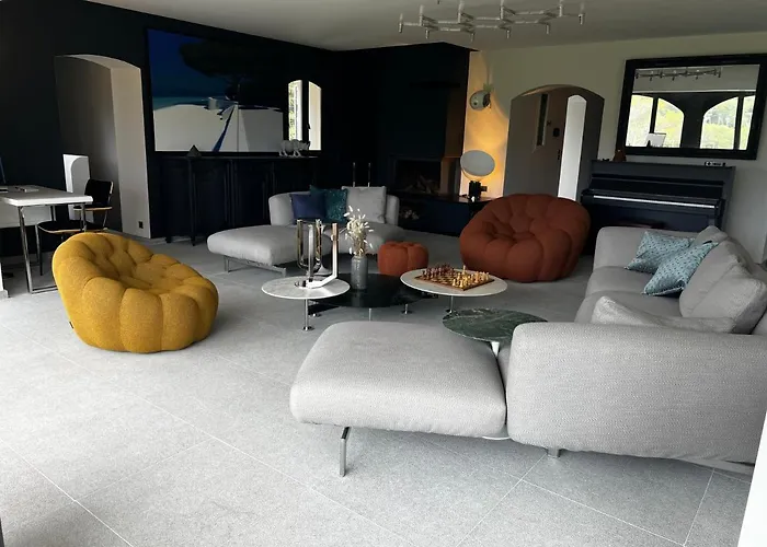 וילה Familiale Avec Vue Imprenable Saint-Raphaël