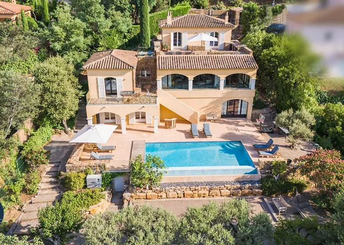 Familiale Avec Vue Imprenable וילה *