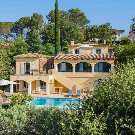 Familiale Avec Vue Imprenable * Saint-Raphael (Var)