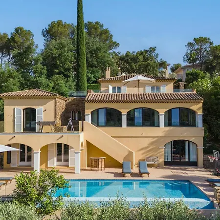 Familiale Avec Vue Imprenable